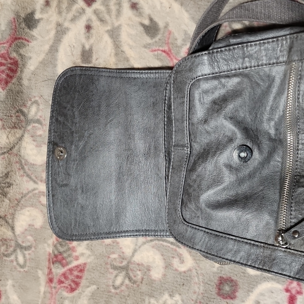 Backback - Picture 2 of 9